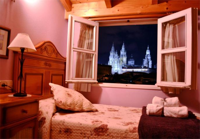 Hostal Alfonso Santiago de Compostela Room photo